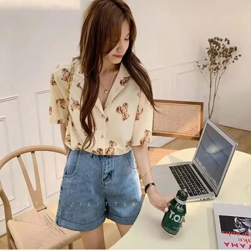 Summer Women's Chiffon Bear Print Short Sleeve T-Shirt Loose Vintage Casual Blouse Lightweight Korean Fashion Top for Ladies