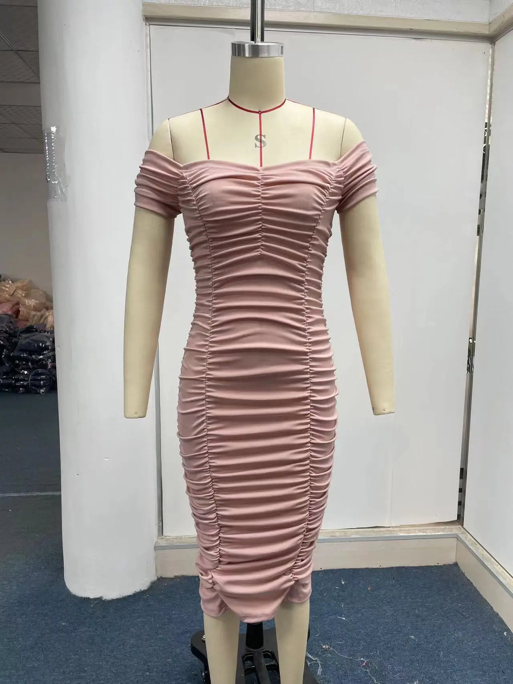 One Shoulder Pleated Dress in Solid Color for Summer