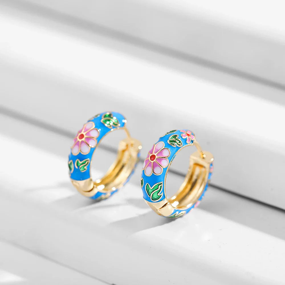 Vintage Enamel Flower Huggie Hoop Earrings for Women Colorful Engraved Round Retro Ear Jewelry