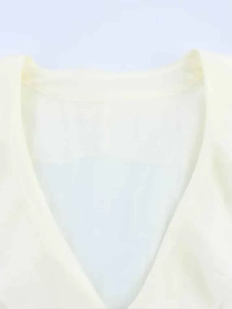 Women's Fashion V-Neck Puffy Long Sleeve Shirt with Layered Decoration and Elegant Temperament