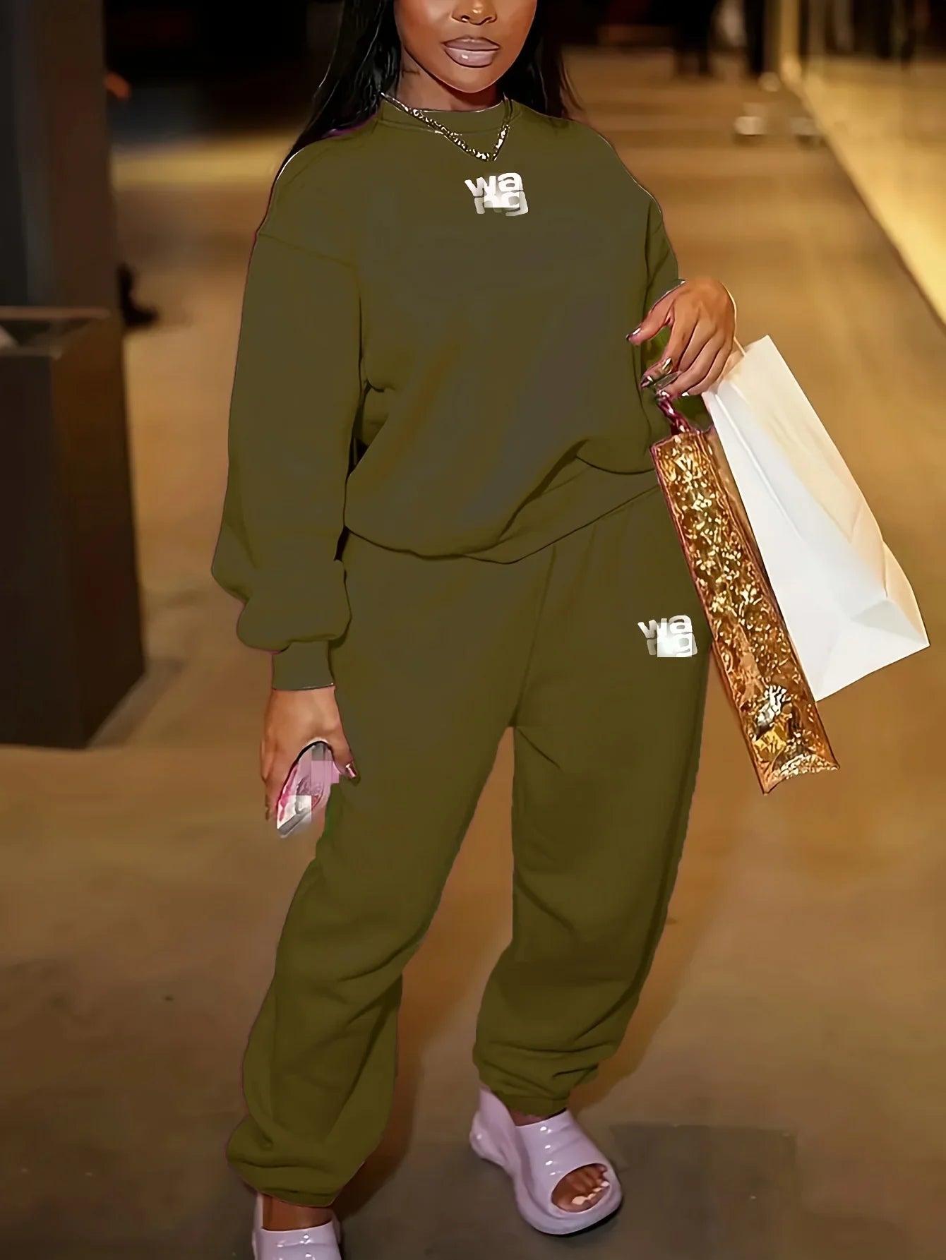 Women's High Waist Velvet Two Piece Jogging Set with Loose Thick Sweatpants and Hoodie