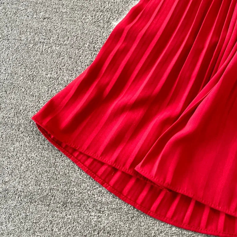 Summer V-Neck Pleated Dress With Lace Up Waist Long Skirt
