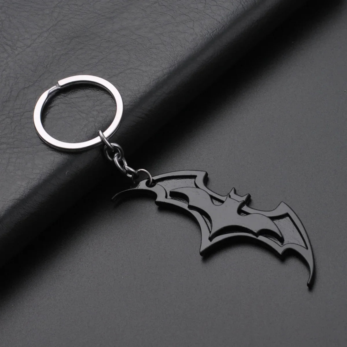 Anime Bat Keychain for Couples Creative High-End Car Accessory for Men and Women
