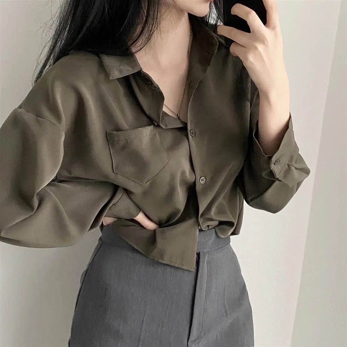 Elegant Long Sleeved Single Breasted Loose Casual Shirt and Blouse Solid Color Short Top for Women