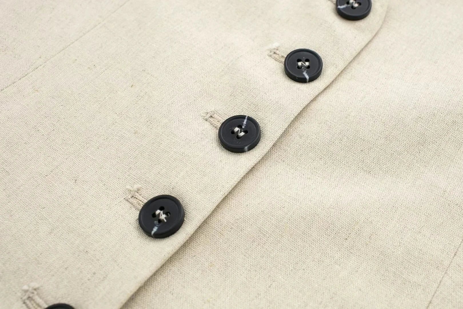 Casual Linen Sleeveless V-Neck Vest for Women Single Breasted Office Fashion Lightweight Linen Top