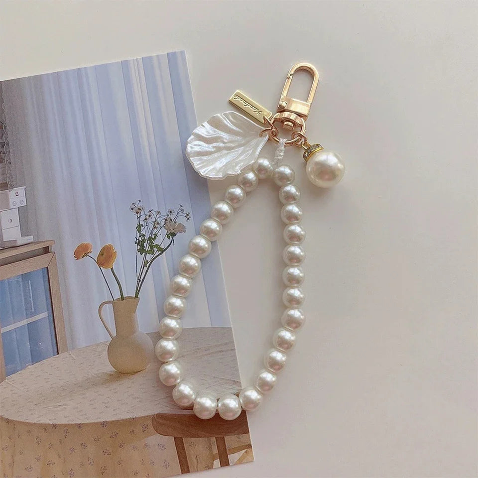 Cute Pearl Keychain for Women and Girls Shiny Pearl Bead Charm Accessory for Phone Bag Backpack and Car Keys