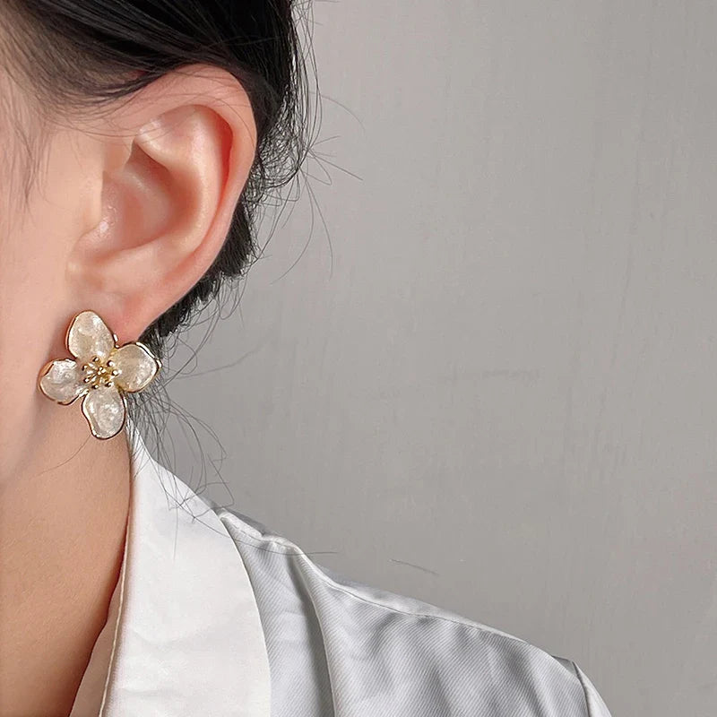 Vintage Flower Stud Earrings for Women Multi-Colored Fashion Jewelry Perfect for Parties and Weddings