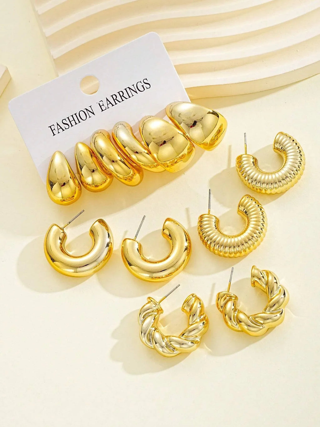 12pcs Set Classic Twist C Shape Tear Drop Design Women's Gold Color Earrings for Daily Wear and Party Outfits