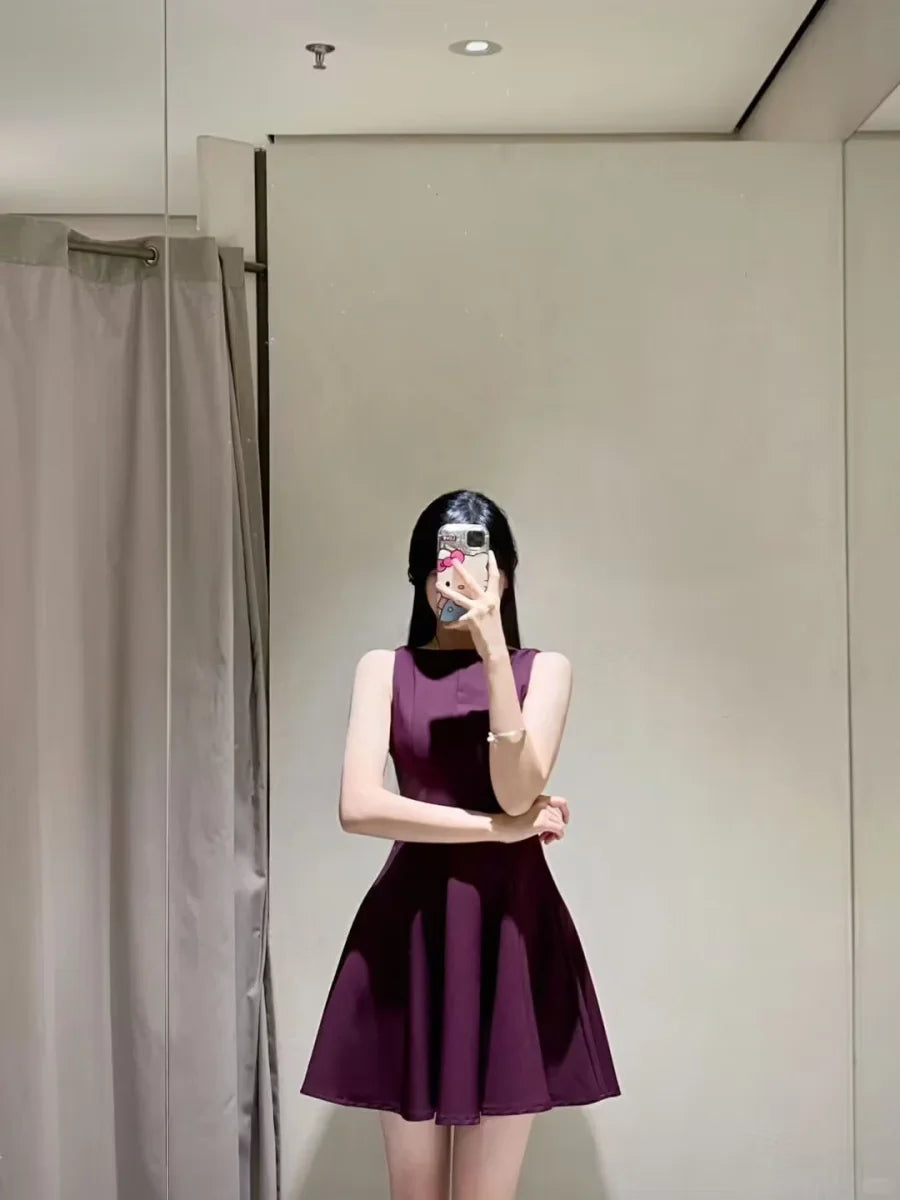 Little Black Dress Elegant Sleeveless Boat Neck Swing Dress