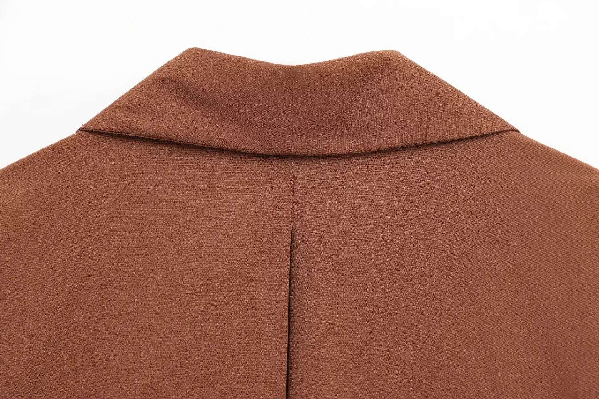 Women's Loose Batwing Satin Lapel Blouse Long Sleeve Single Breasted Solid Color Commuter Shirt Chic Lightweight Top for Spring and Summer