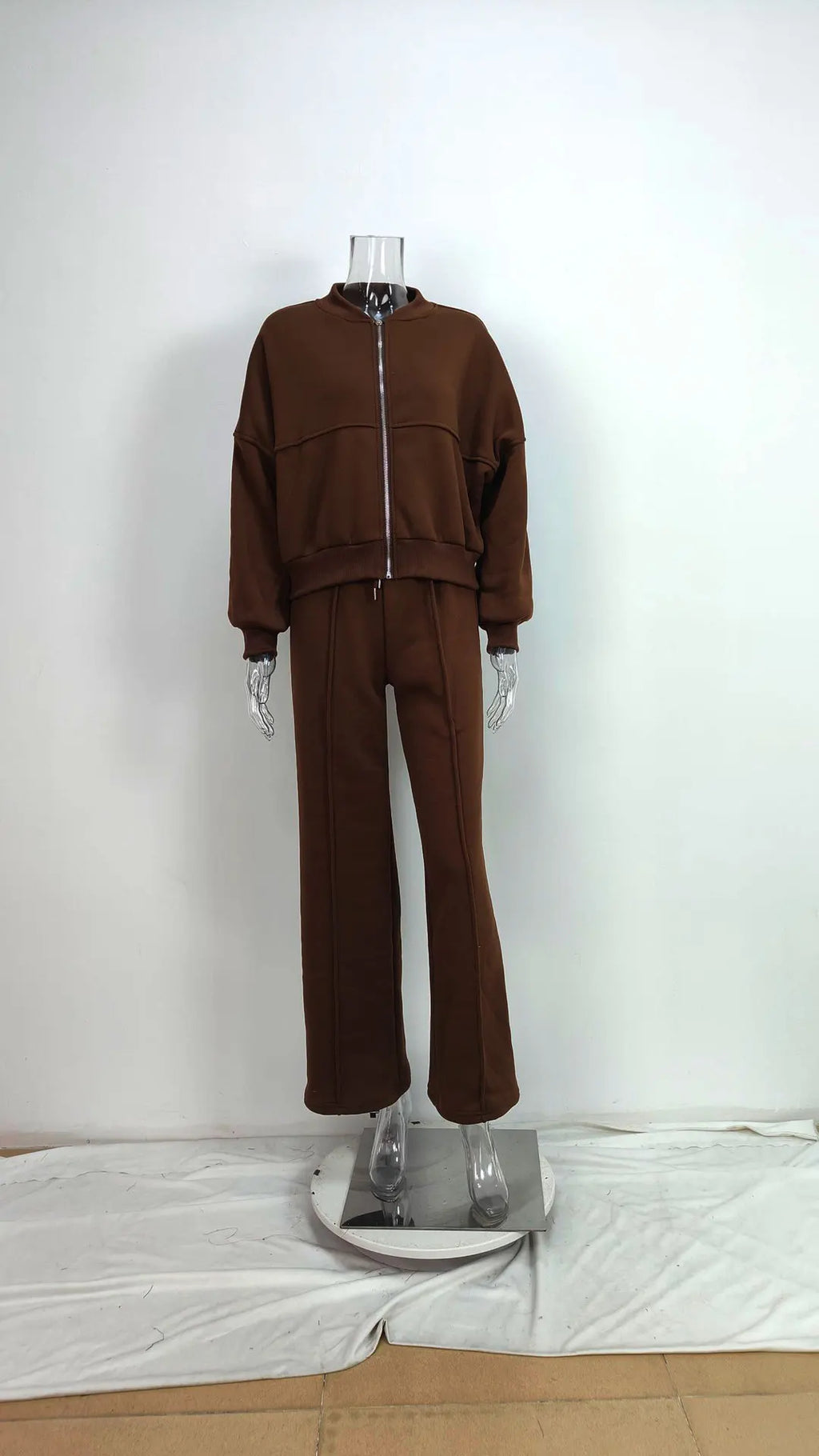 Women's Fleece-Lined Tracksuit Set with Hoodie and Casual Pants for Winter Comfort and Style