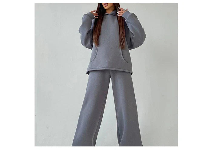 Women Oversized Tracksuit Set with Hoodie and Sweatpants Comfortable Two Piece Outfit