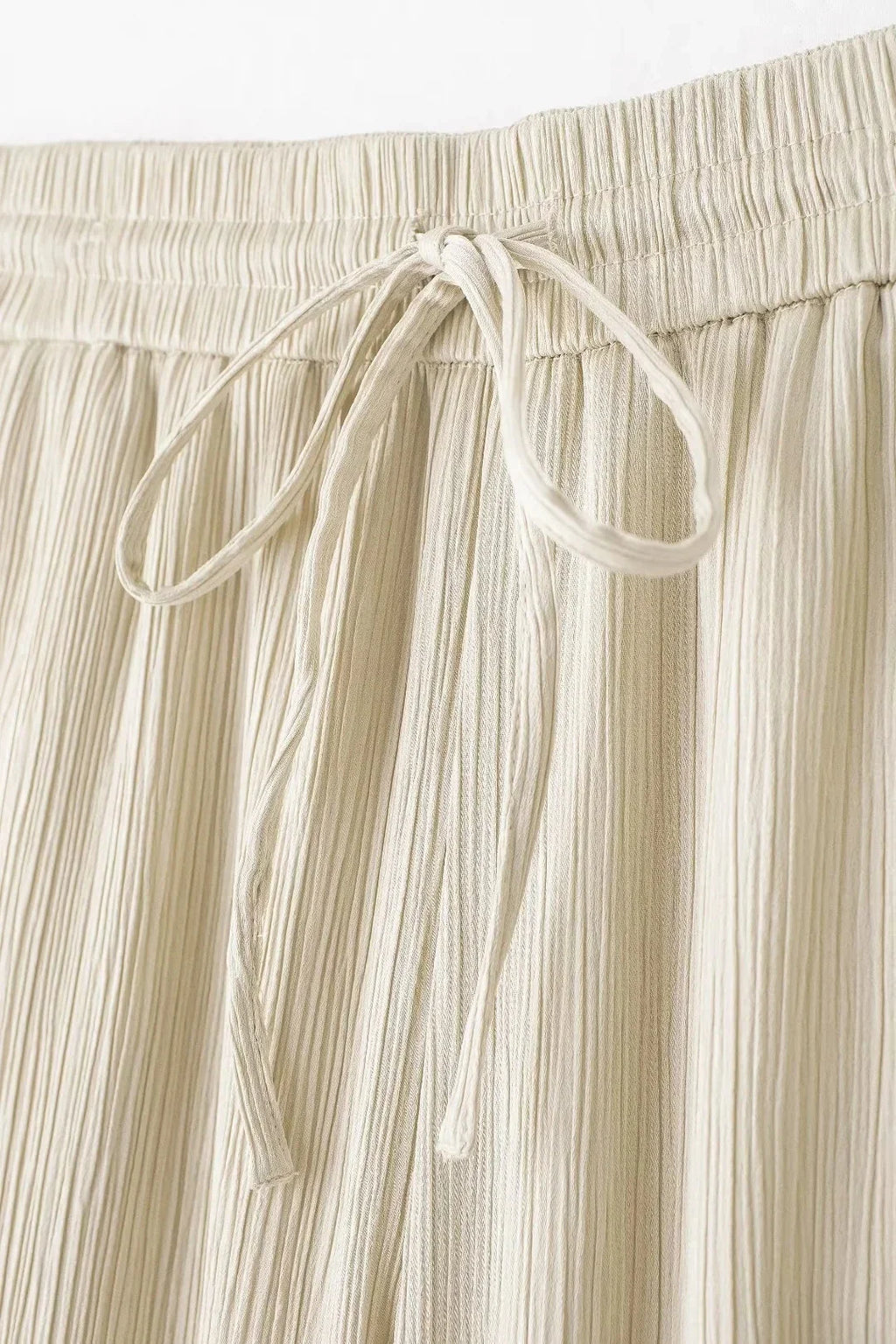 Elegant Women Blazer Pant Suit Set with Wrinkle Effect Double Breasted Long Sleeve Coat and Straight Trouser for Office Wear