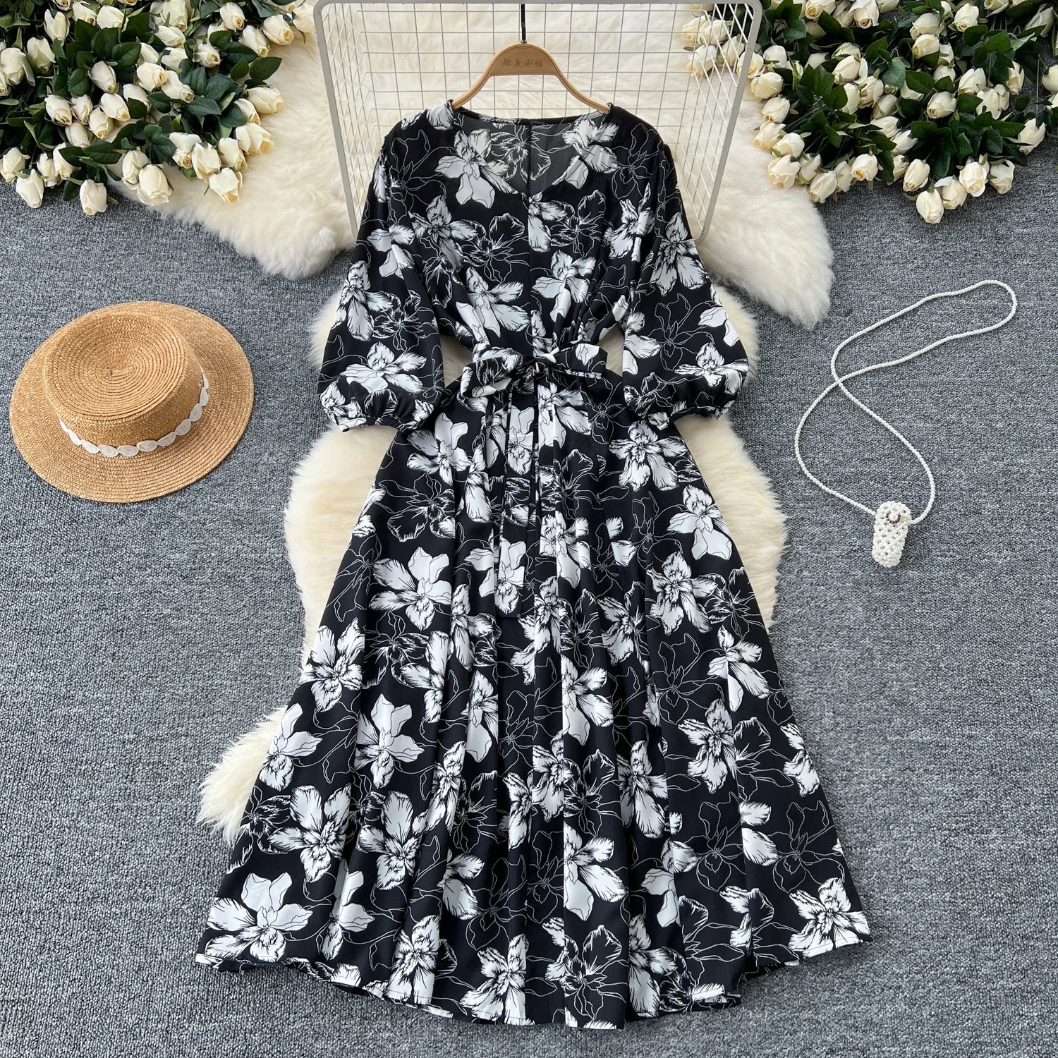 Boho Floral Print Pleated Maxi Dress With Puff Sleeves Belt