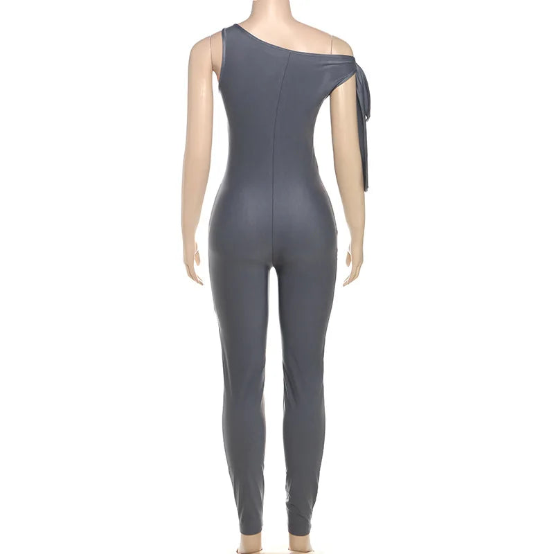 Slim Fit Sexy Jumpsuit with One-Shoulder Design and Trendy Streetwear Vibes for Women