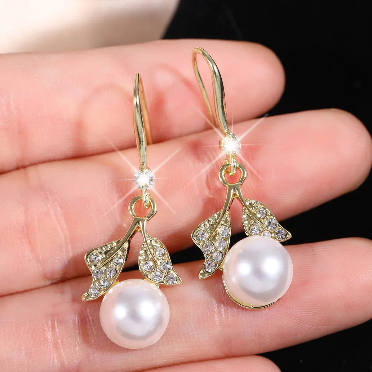 Women's Bowknot Diamond Pearl Earrings in Silver, Unique High-End Fashion Jewelry