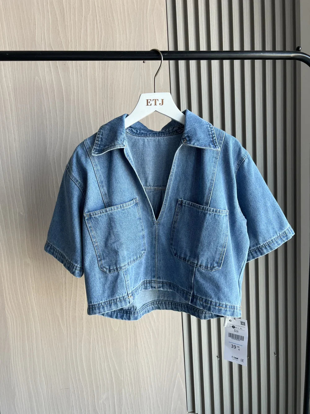 Sexy V Neck Loose Fit Short Denim Top with Asymmetrical Culottes Two Piece Denim Suit for Women