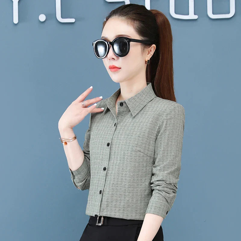 Women's Long Sleeve Slimming Cotton Shirt with Flip Collar Casual Versatile Top for Spring and Autumn Fashion