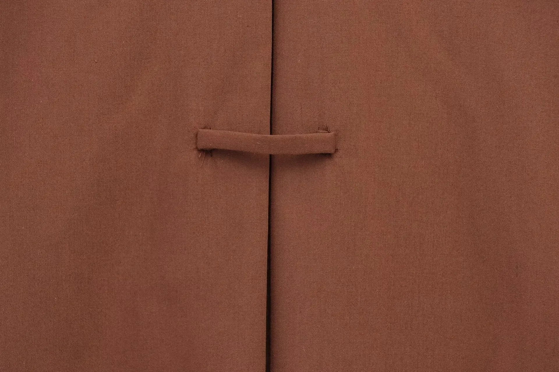 Women's Wide-Sleeved Poplin Shirt with Lapel Collar Long Sleeve Single-Breasted Loose Hem Casual Chic Top for Spring and Summer