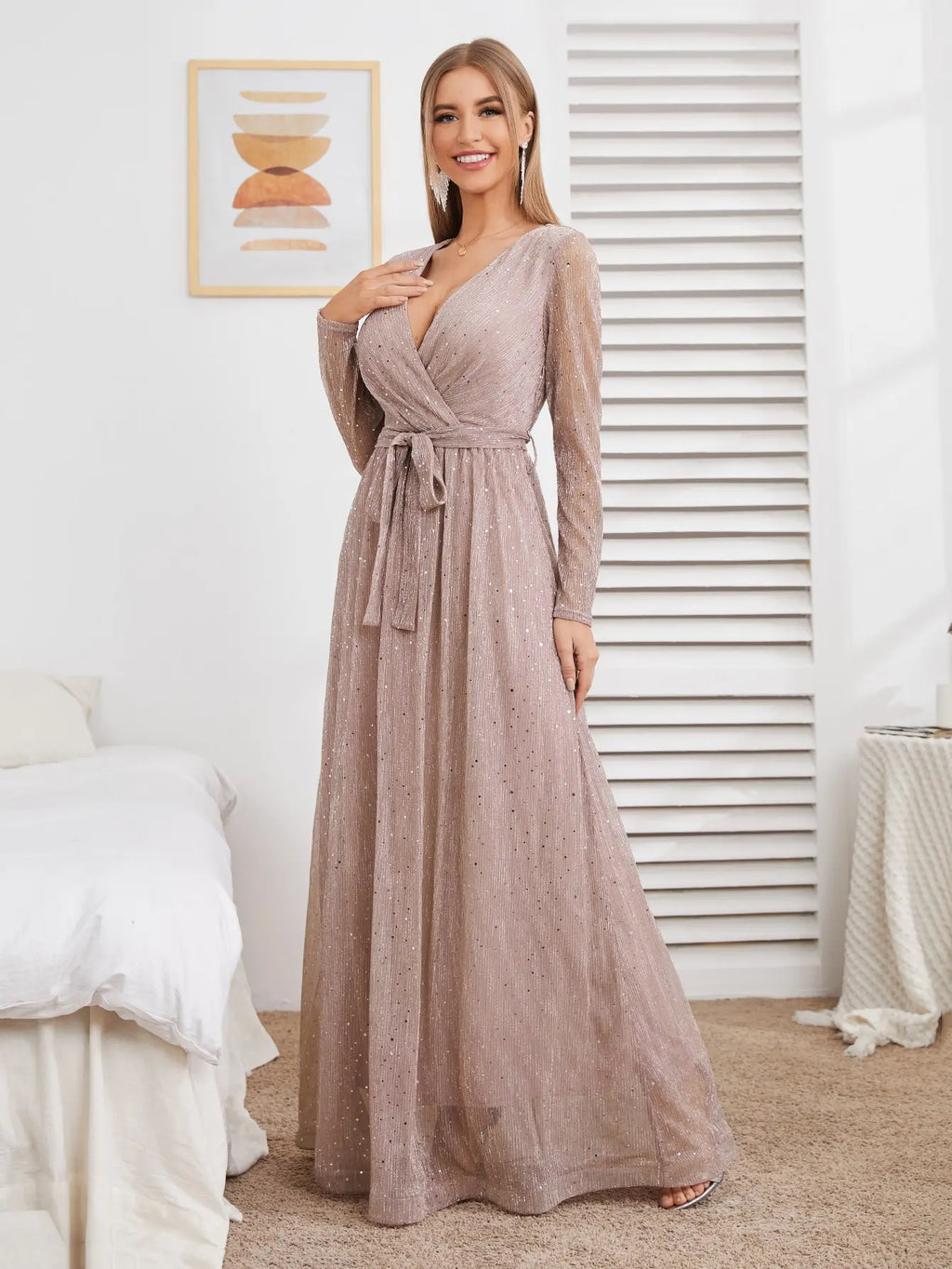 V Neck Mesh Glitter Gold Dress With Elegant Long Sleeves