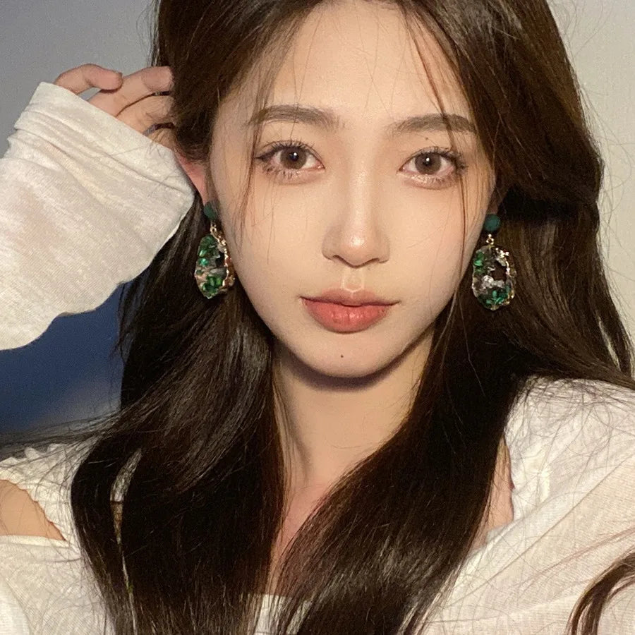 Vintage Emerald Irregular Earrings for Women Fairycore Luxury Jewelry