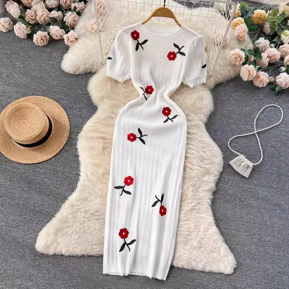 Elegant Summer Knitted Embroidered Bodycon Dress for Women