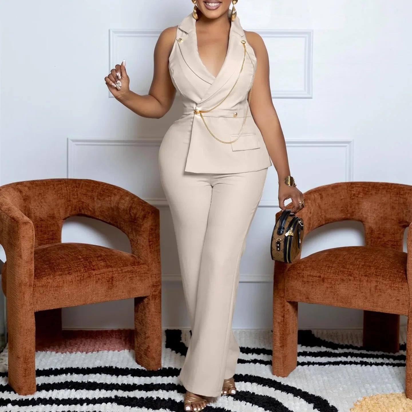 Elegant Sleeveless Jumpsuit for Women with Notched Collar Buttons and Chain Detail Luxury Solid Color Romper for Birthday Party and Special Occasions