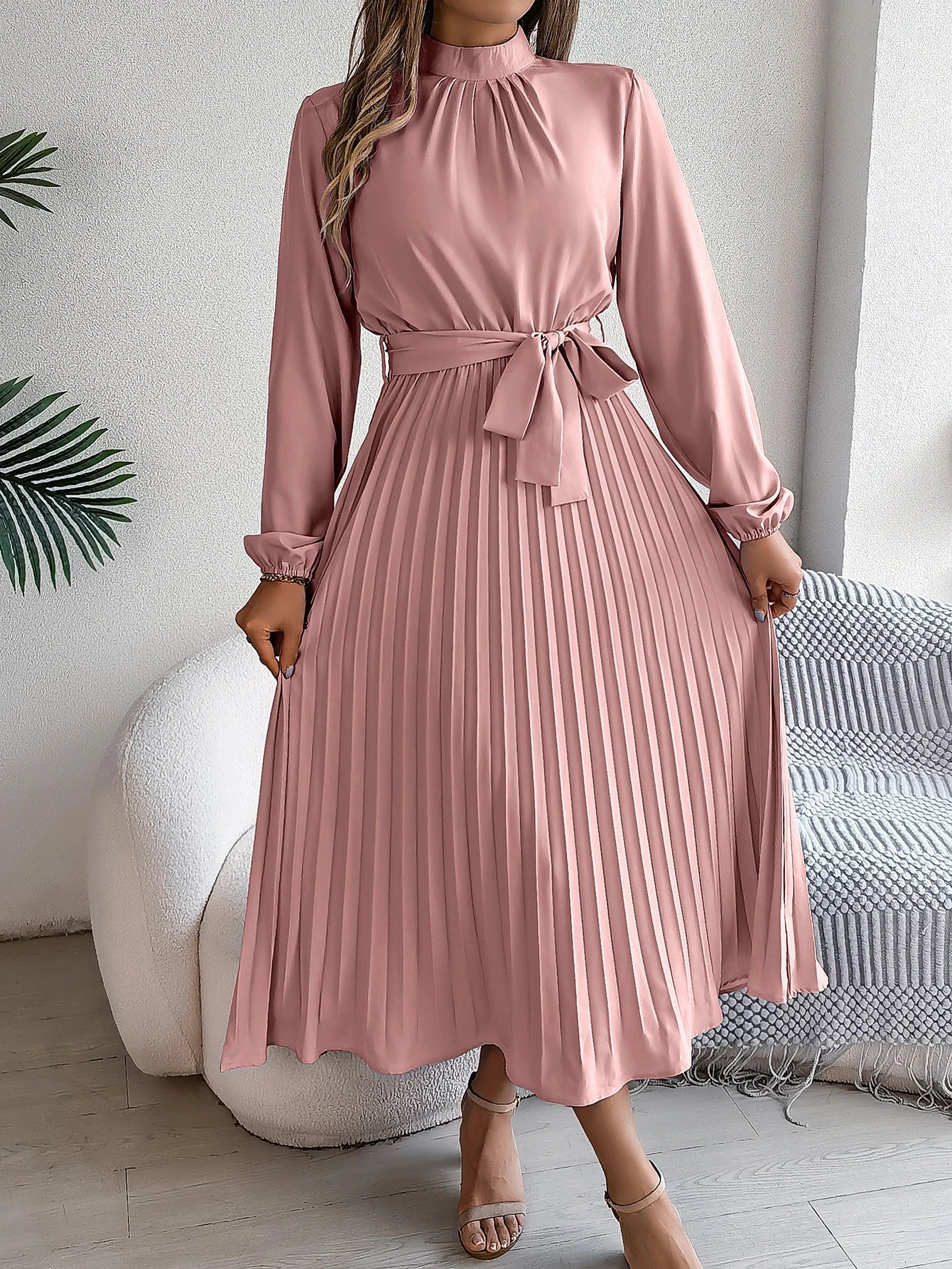 Elegant Pleated Lace Up Long Sleeve Maxi Dress For Spring