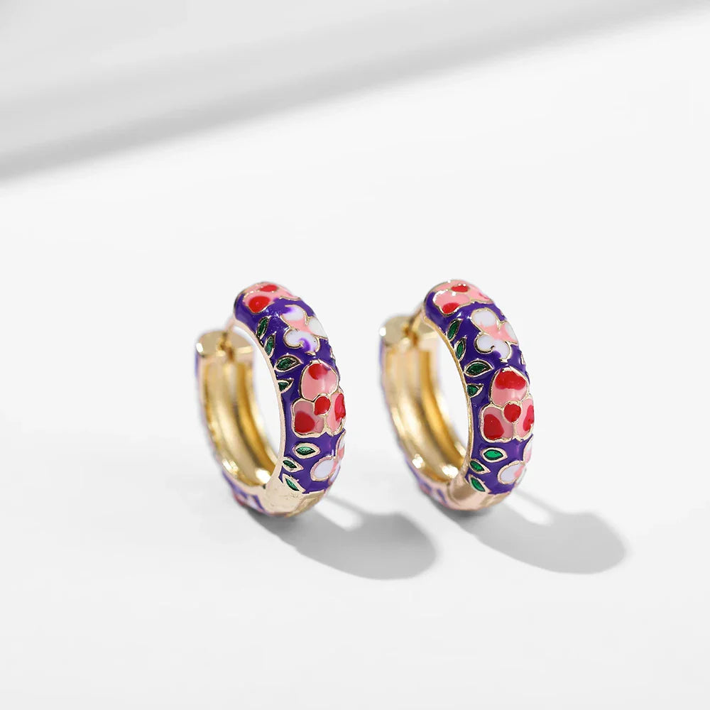 Vintage Enamel Flower Huggie Hoop Earrings for Women Colorful Engraved Round Retro Ear Jewelry