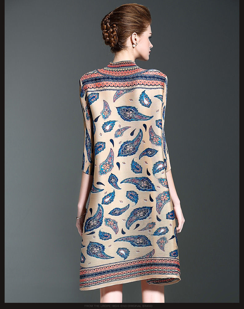 Retro Pleated High Neck Plus Size Dress For Women Casual