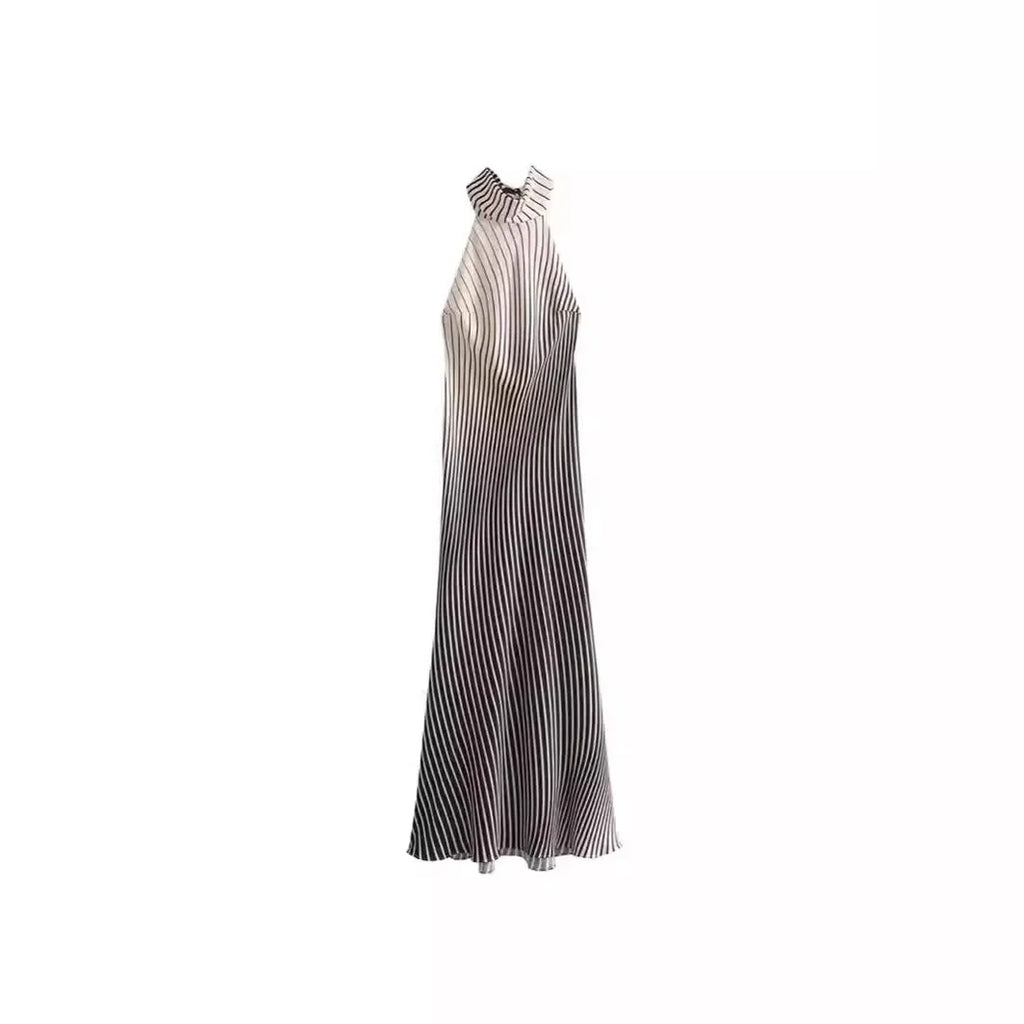 Elegant Halter Backless Evening Dress For Formal Parties