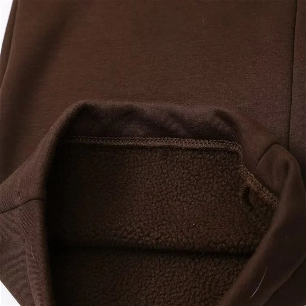 Fashionable Women's Casual Sportswear Jacket and Wide Leg Pants Set with Zipper Decoration