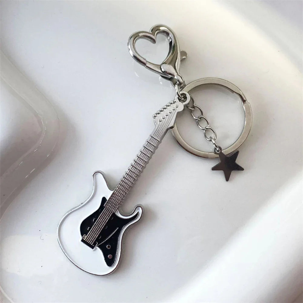 Guitar Love Heart Star Key Chain Trendy Fashion Pendant for Men and Women Rock Punk Vintage Accessories Gift