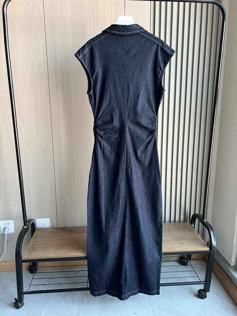 Fitted Denim Midi Shirt Dress With V Neck Long Sleeve