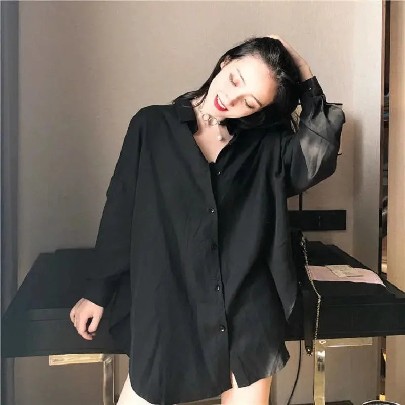Oversized Long Sleeve White Shirt Women Minimalist Button Up Blouse Turn-Down Collar Casual Cardigan Top