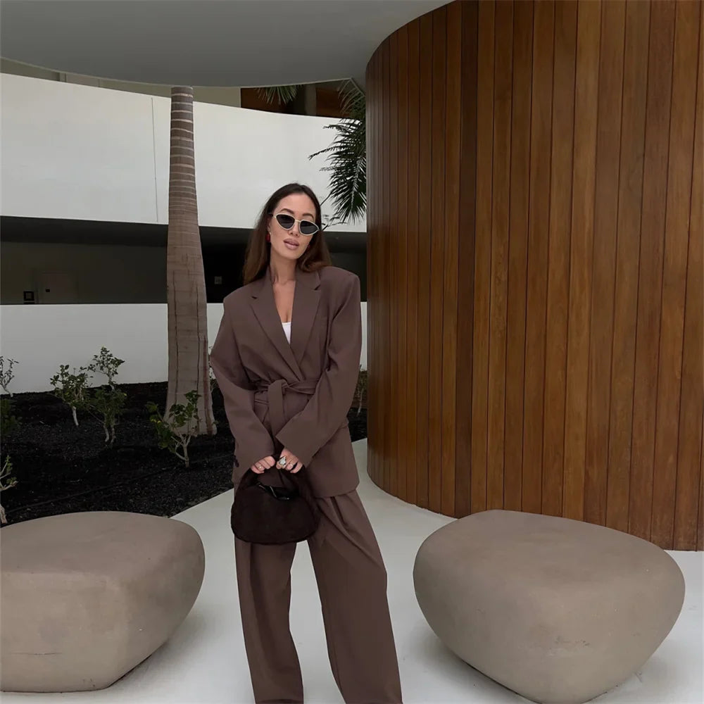 Elegant Women's Casual Suit Jacket and Pants Set with Belt for Stylish Office and Leisure Wear