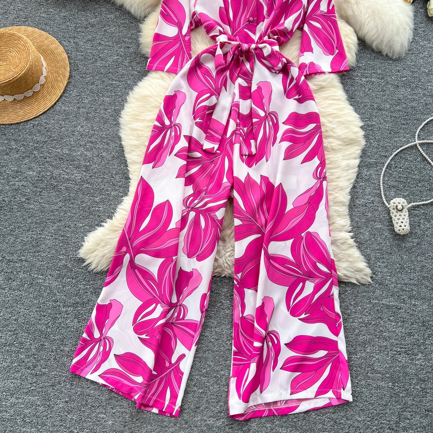 Women's Summer V-Neck Short Sleeve Lace-Up Waist Slim Fit Wide-Leg Printed Jumpsuit with Loose Straight Leg Design