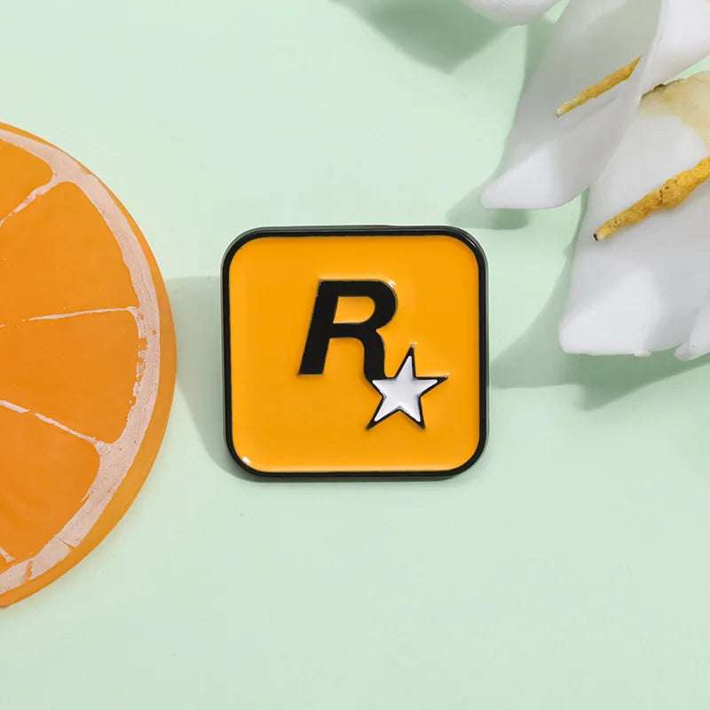 Cartoon R Star Alloy Brooch for Clothing and Bag Accessories, Exquisite Decorative Gift