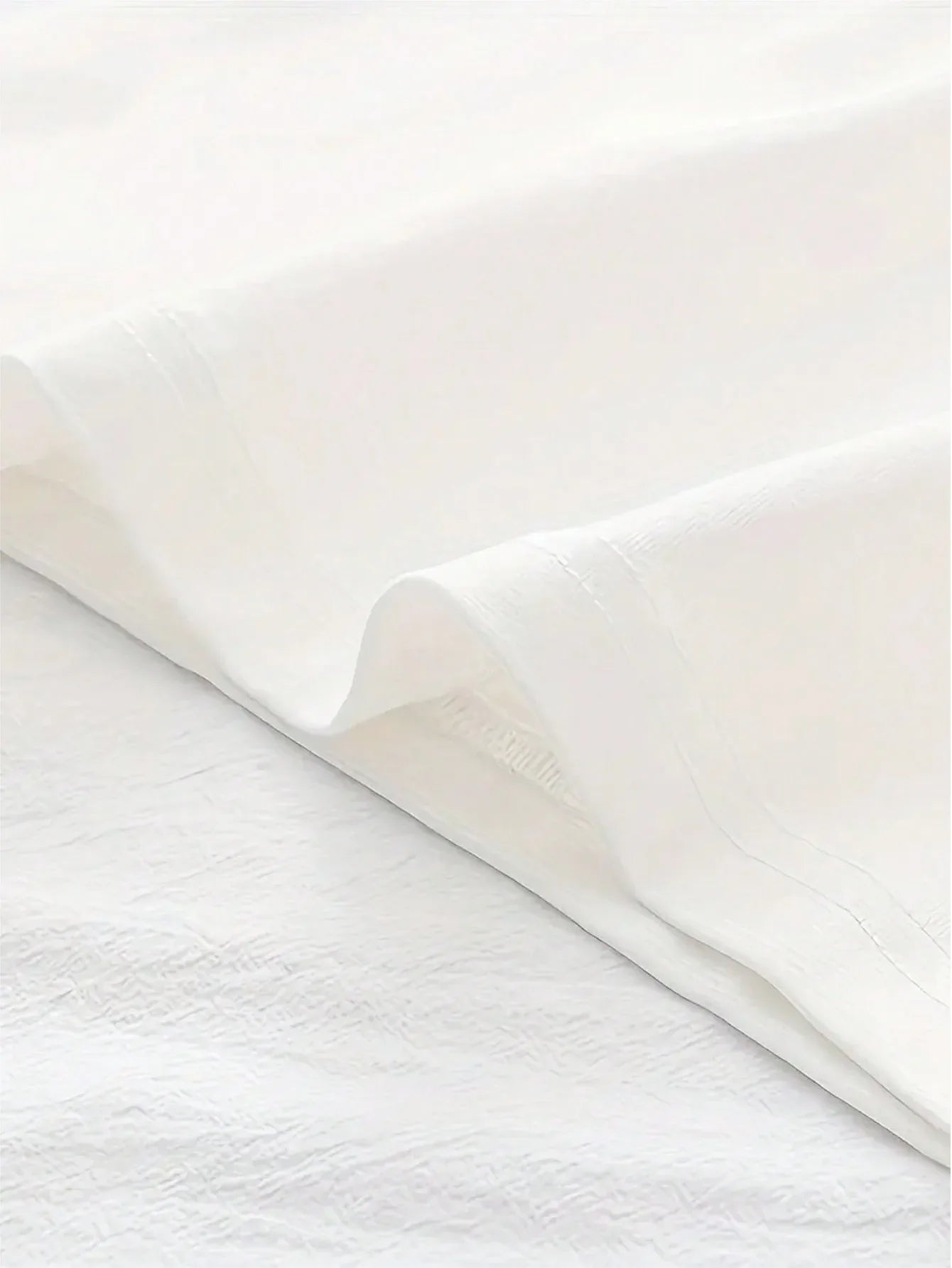 Ladies Blue Heart Patchwork Printed Short Sleeve T-Shirt for Casual Spring and Summer Wear