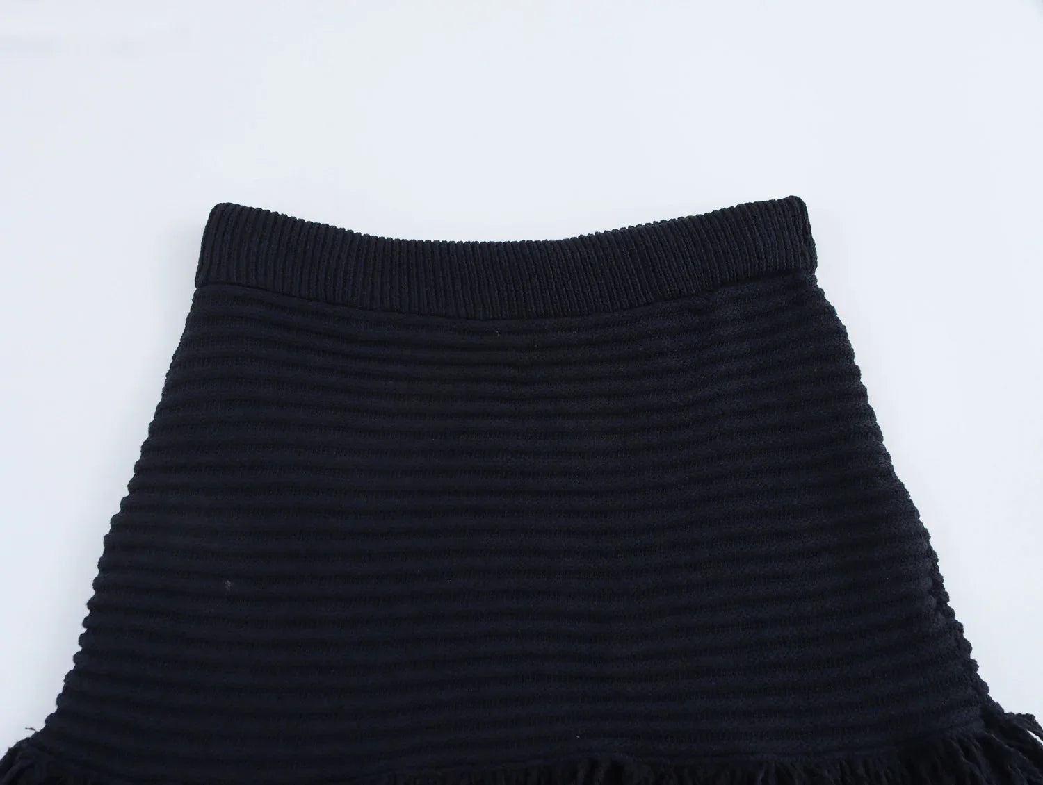 Women's Spring Tassel Plaid Lapel Knitted Jacket with Long Sleeves and High Waisted Knitted Skirt Set