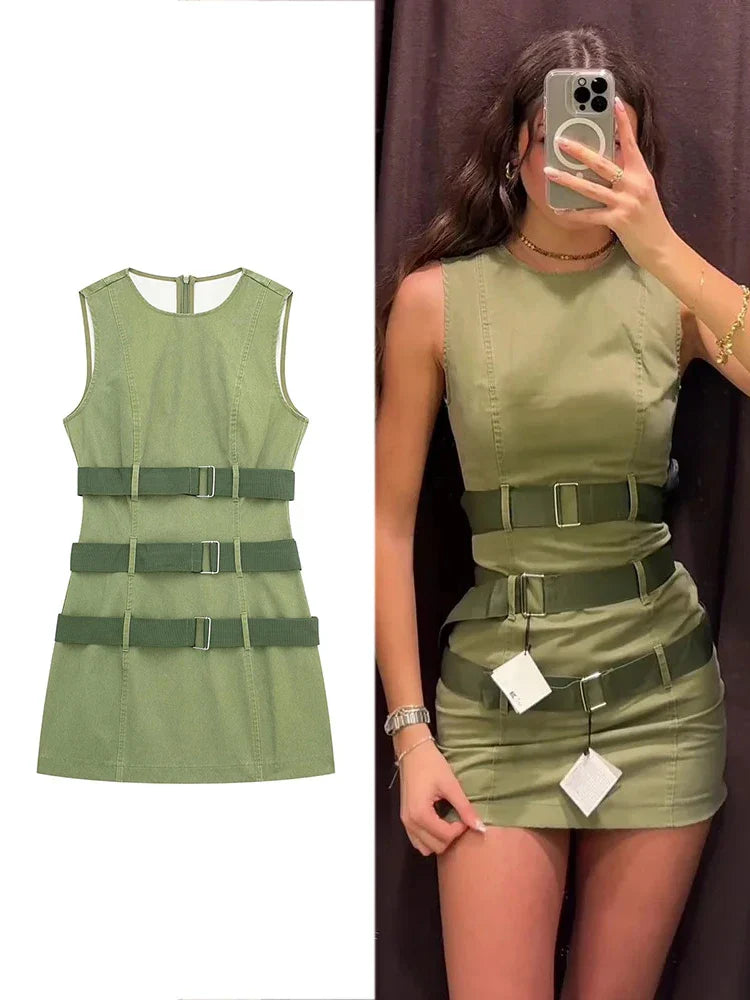 Green Belted Sleeveless Dress With Sweetheart Neckline