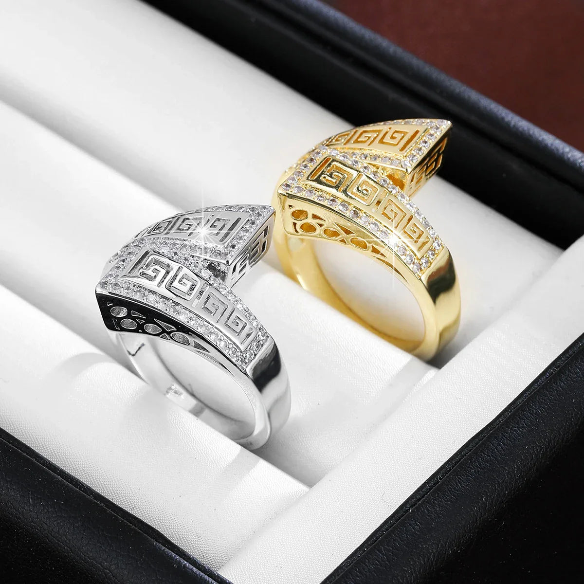 Ladies Geometric Zircon Ring for Elegant Personality Style