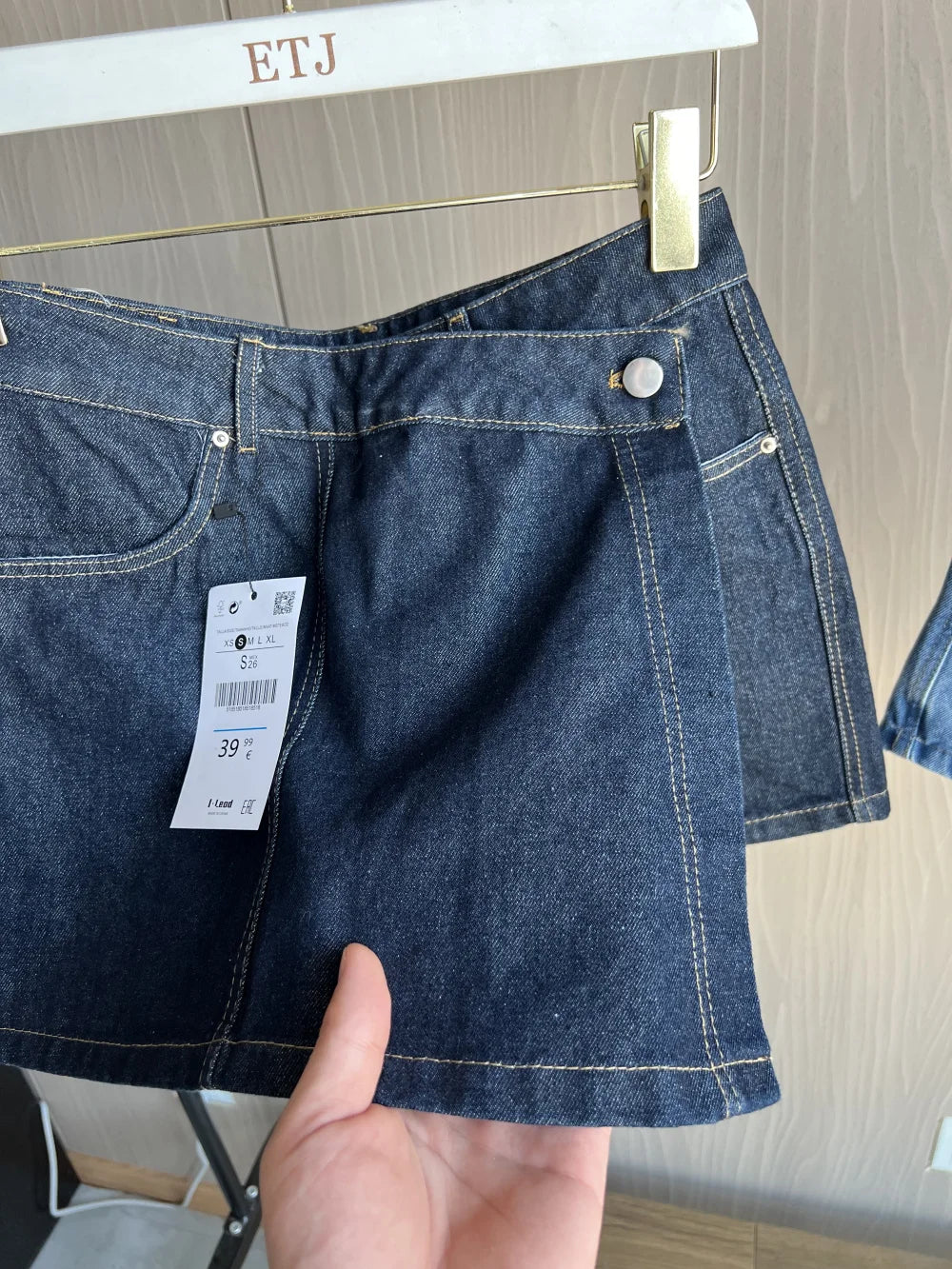 Sexy V Neck Loose Fit Short Denim Top with Asymmetrical Culottes Two Piece Denim Suit for Women