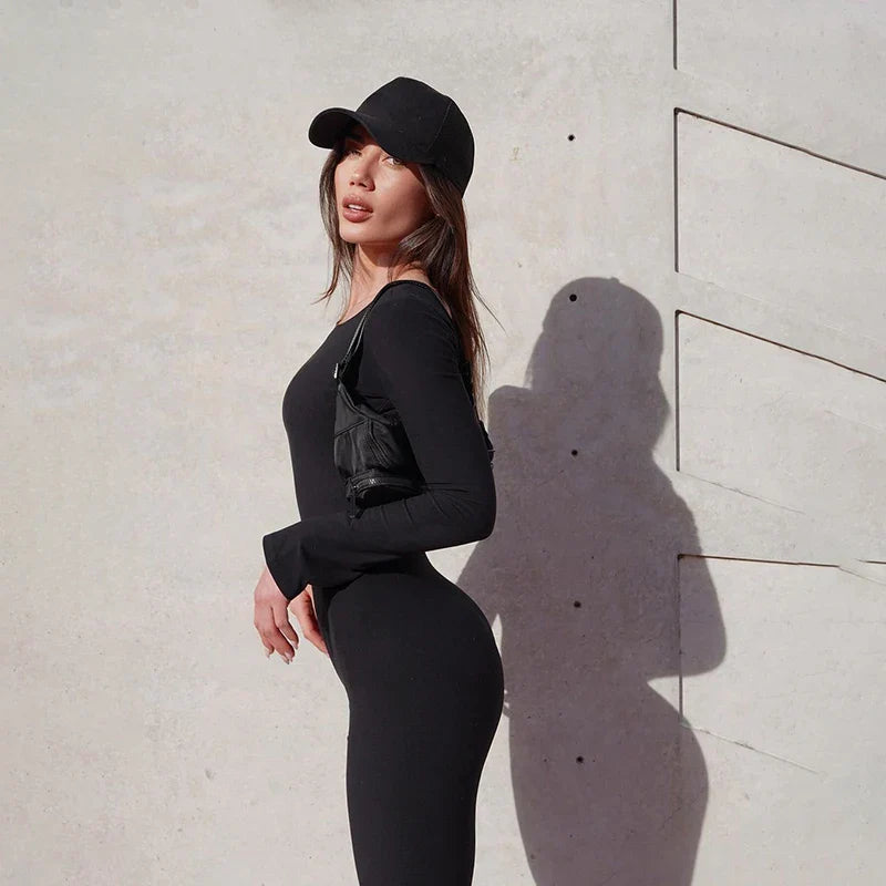 Sexy Black Backless Jumpsuit for Women Long Sleeve O-Neck Slim Fit Casual Fitness Yoga Romper