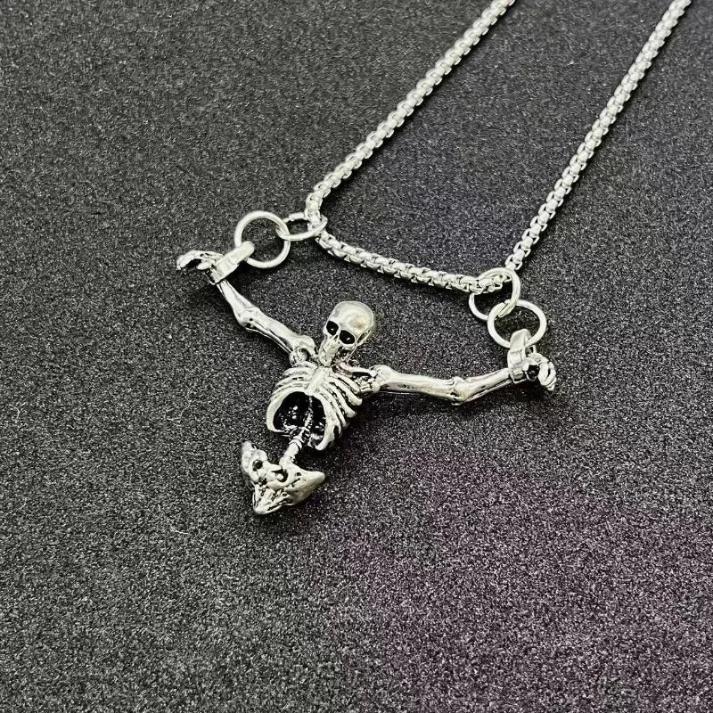 Punk Style Skull Pendant Necklace for Men Vintage Hip Hop Personalized Jewelry Accessories