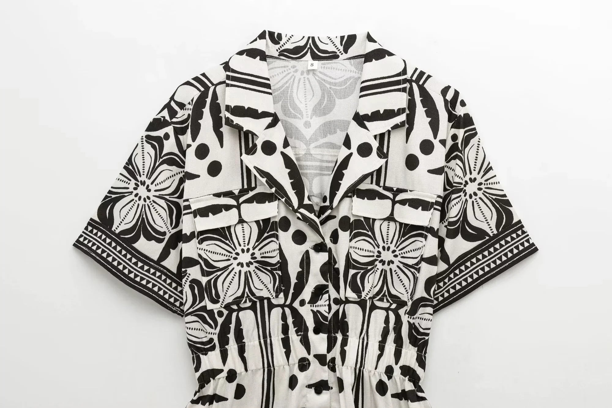 Slim Fit Printed Cuban Collar Jumpsuit Shorts for Women Casual Vacation Style Summer Wear