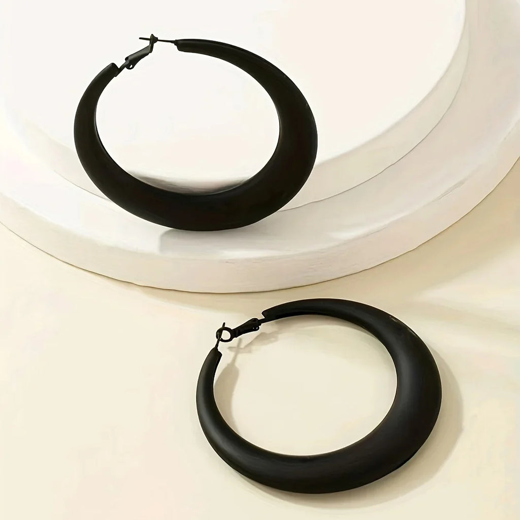 Exquisite Big Red Circle Earrings for Women - Niche Fashion Jewelry