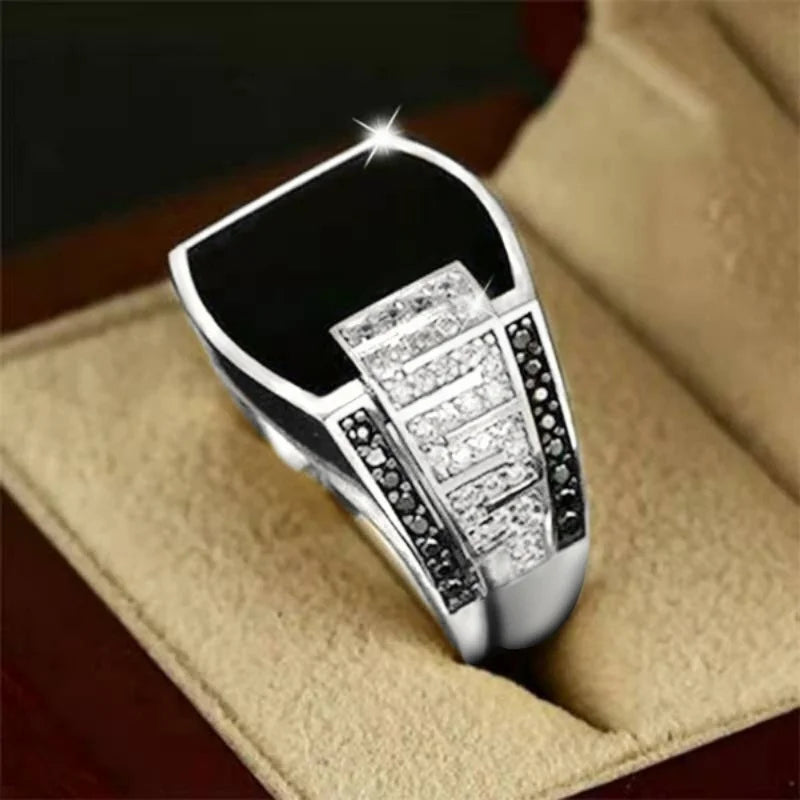 Classic Men's Gold Color Punk Ring for Engagement or Wedding Luxury Jewelry