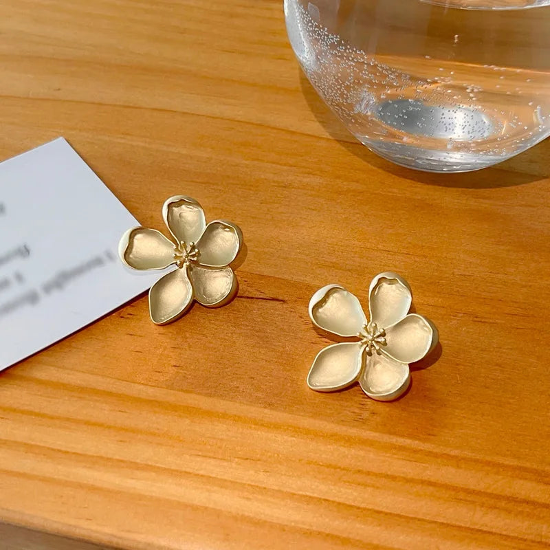 Gold Color Matte Texture Metal Flower Retro Earrings for Women Fashion Party Jewelry Gifts