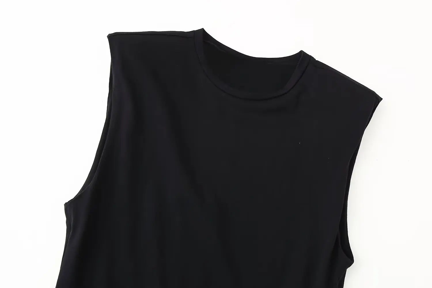 High Waist Pleated Dress With Belt Round Neck Sleeveless